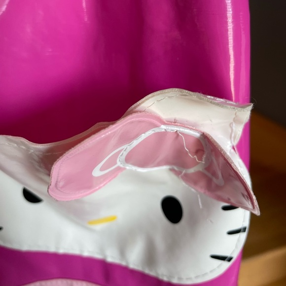 Very cute Hello kitty raincoat - Picture 5 of 12